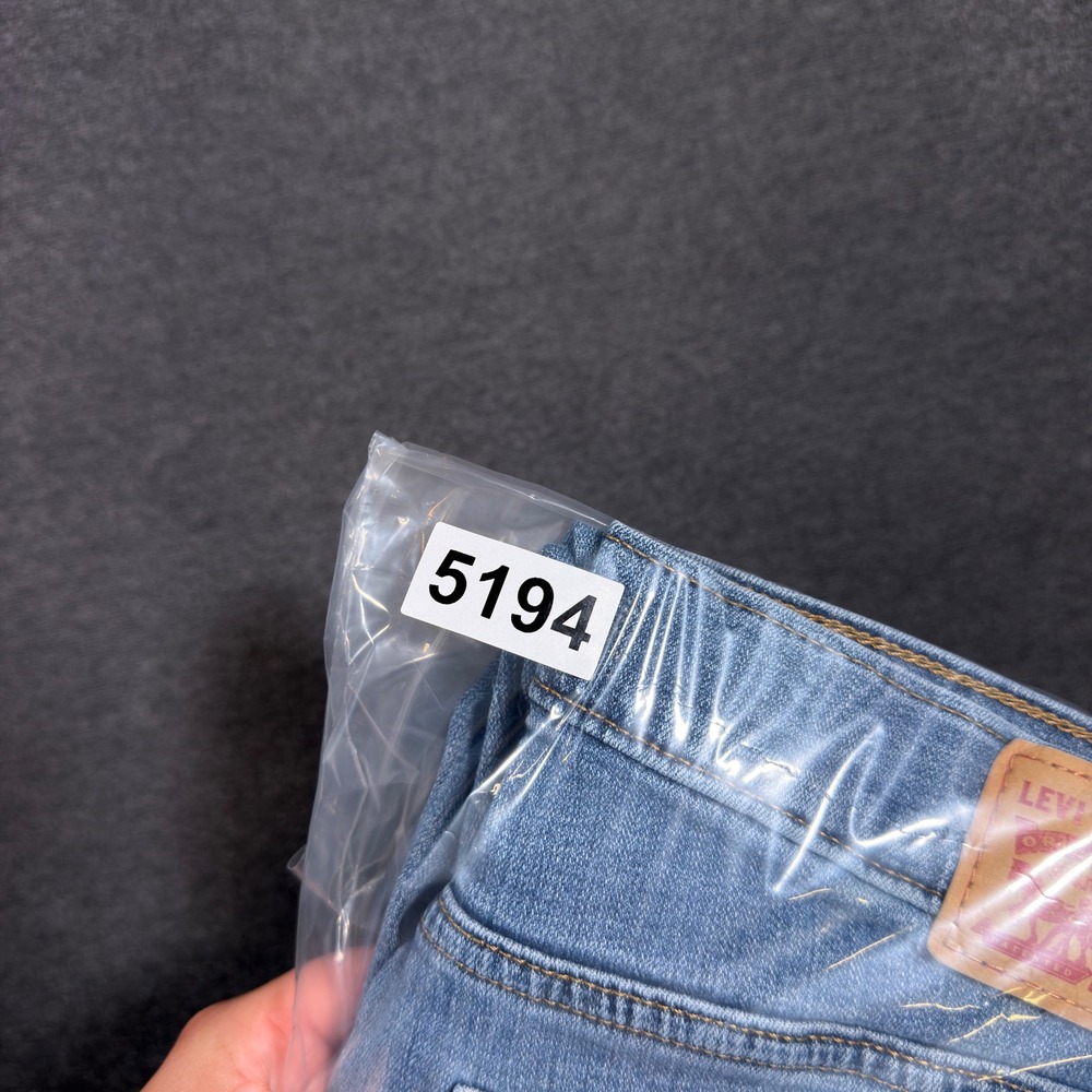 Levi's 314 Shaping Straight Jeans Women 30 Blue Mid Rise Stretch Denim Casual - Picture 9 of 9